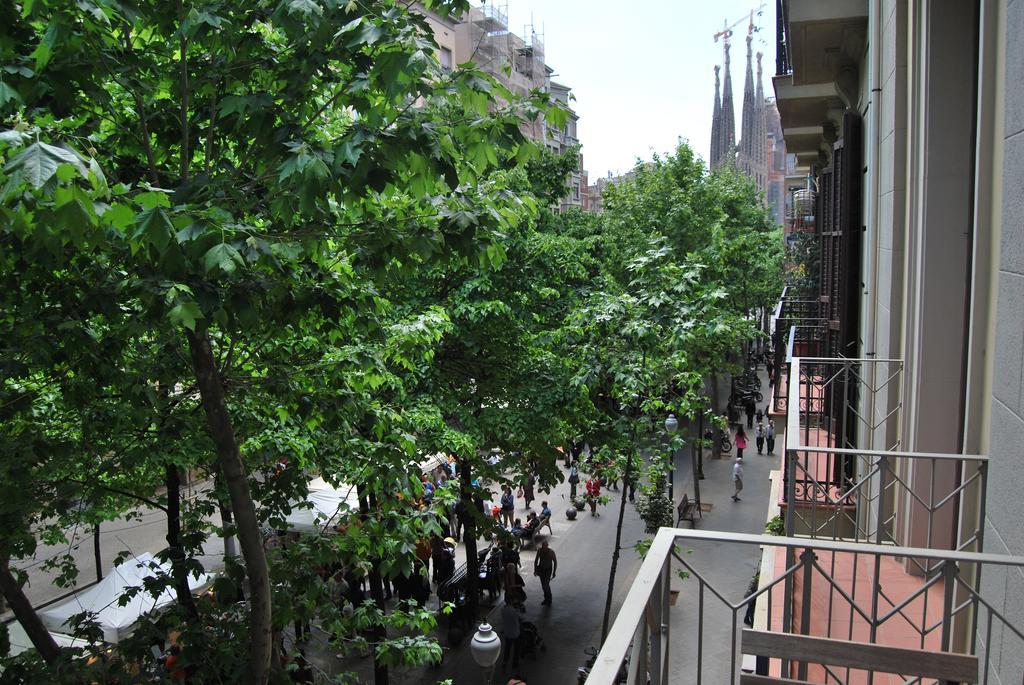 Gaudi Sdb Apartment Барселона Екстериор снимка